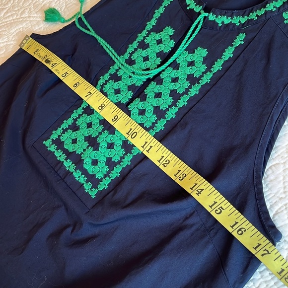 J Crew Sleeveless Embroidered Tassel Tank Top Size 0 Navy Blue Green Preppy Boho - Picture 8 of 17